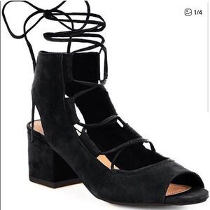 Steve Madden Black Lace-Up Peep Toe Block Heel Sandals